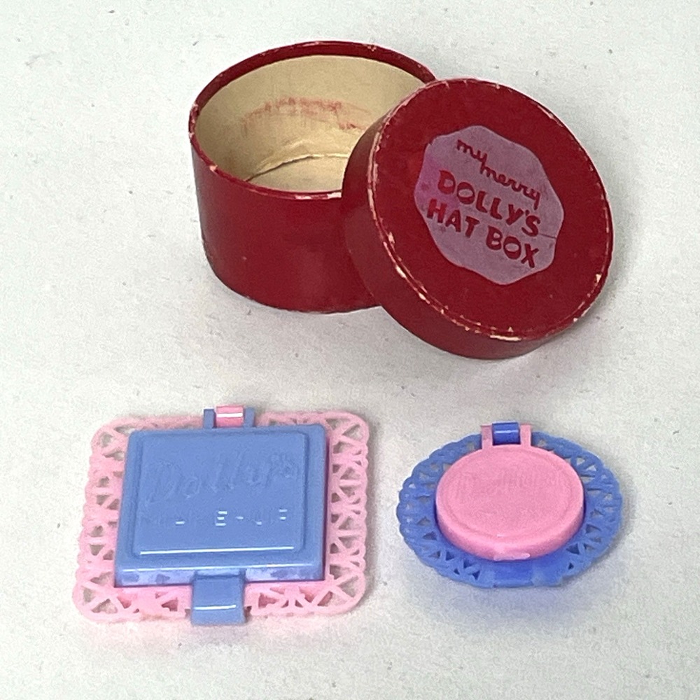 Vintage 1950s My Merry Dolly's Red Hat Box & Make Up Compacts LOT